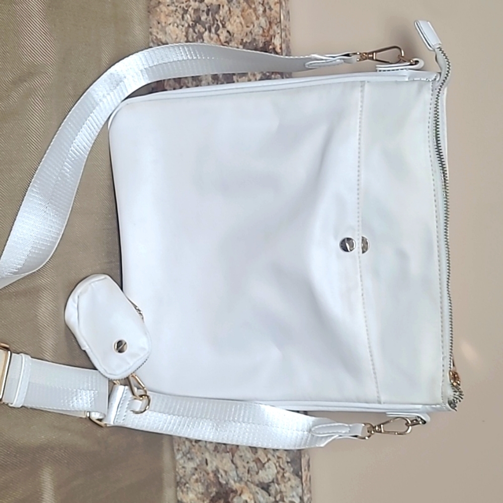 White crossbody Mali +lili